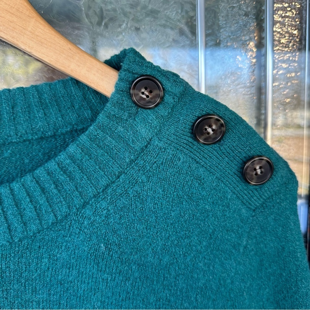 J crew small green merino wool alpaca nylon blend sweater functional buttons - Picture 2 of 5